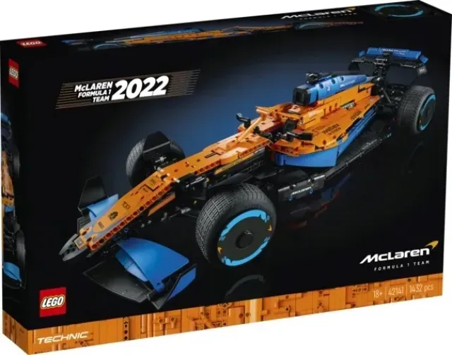 Zestaw LEGO 42141, zdjęcie 3 z 4
