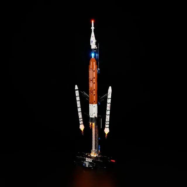 Zestaw LEGO 42221, zdjęcie 2 z 5