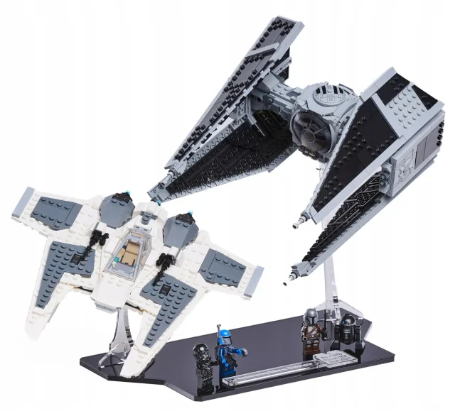 Zestaw LEGO 75348, zdjęcie 2 z 5
