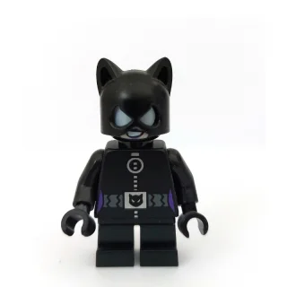 Catwoman with Short Legs