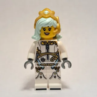 Astrid, White Armor