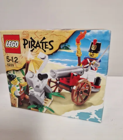 Pirates Walka z użyciem armaty